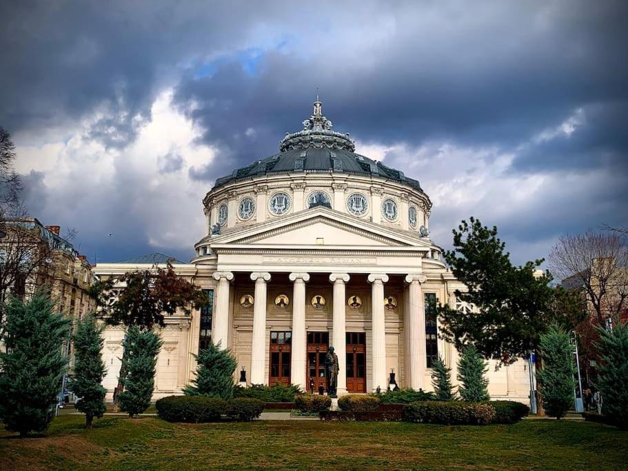 Ultracentral Lovely Place -Your Home Away From Home Bucharest Exterior photo